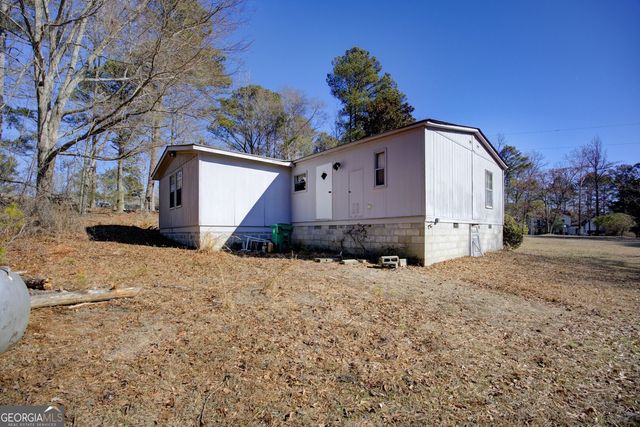 3825 N Goddard Road, Lithonia, GA 30038