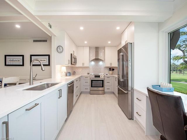 104 Wilderness DR # J239, Naples, FL 34105