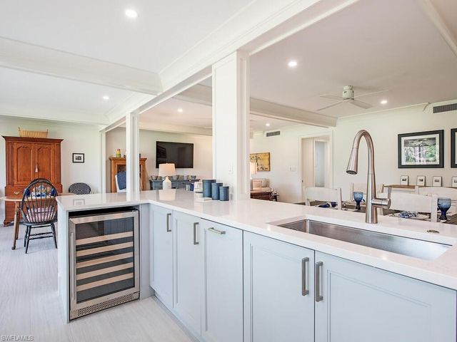 104 Wilderness DR # J239, Naples, FL 34105