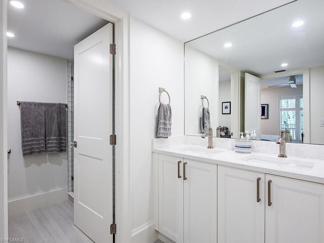 104 Wilderness DR # J239, Naples, FL 34105