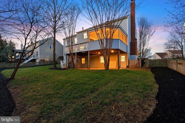 43213 WAYSIDE CIR, Ashburn, VA 20147