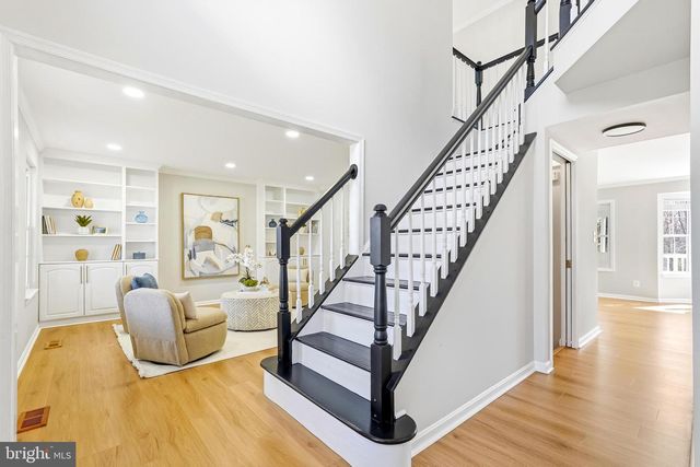 43213 WAYSIDE CIR, Ashburn, VA 20147