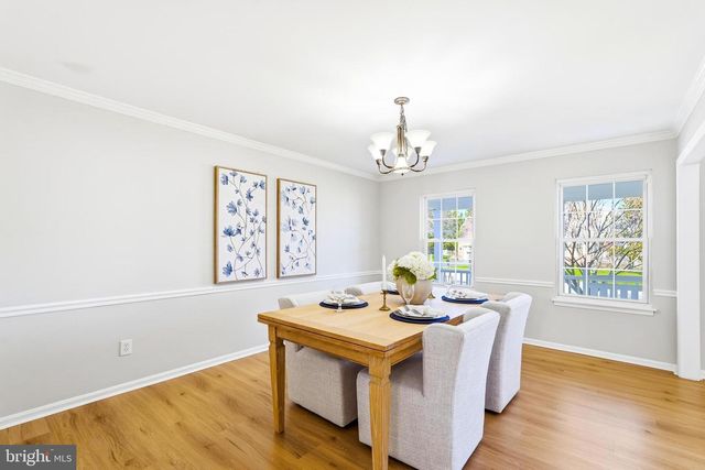 43213 WAYSIDE CIR, Ashburn, VA 20147