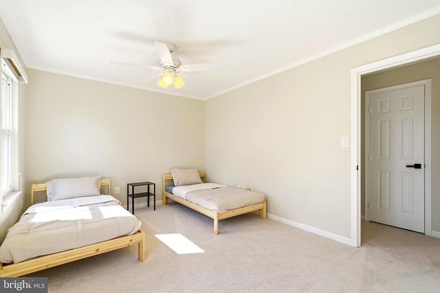 43213 WAYSIDE CIR, Ashburn, VA 20147