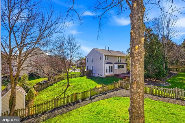 43213 WAYSIDE CIR, Ashburn, VA 20147