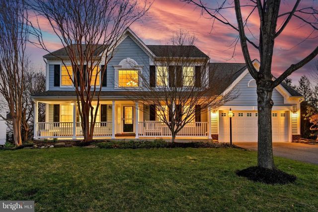 43213 WAYSIDE CIR, Ashburn, VA 20147