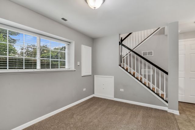 297 Lionel Drive, Grayslake, IL 60030