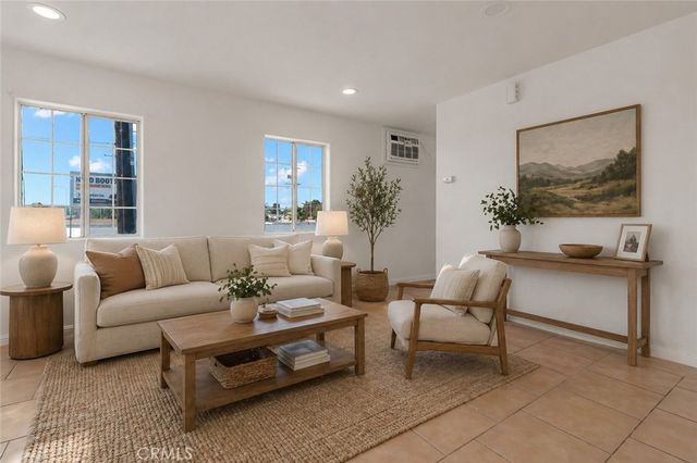 1301 E Pacific Coast, Wilmington, CA 90744