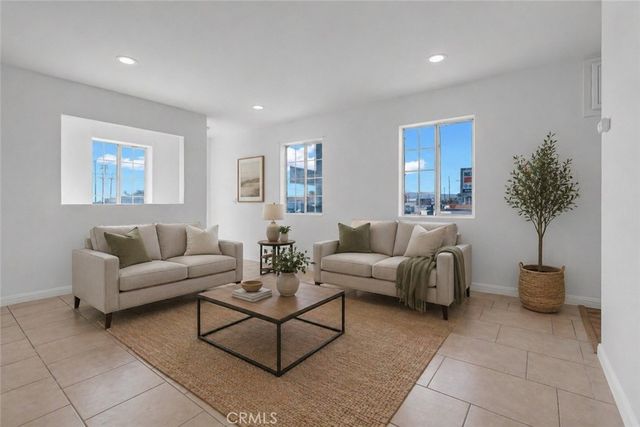 1301 E Pacific Coast, Wilmington, CA 90744