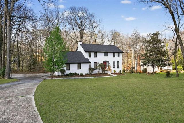 9200 Brave Court, Jonesboro, GA 30236