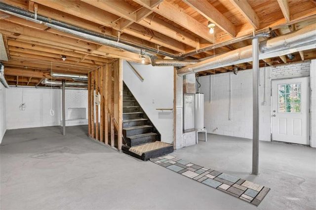 9200 Brave Court, Jonesboro, GA 30236