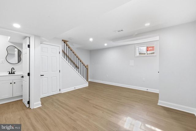 334 NICHOLSON ST NE, Washington, DC 20011