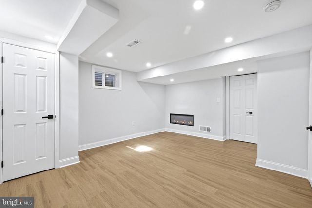 334 NICHOLSON ST NE, Washington, DC 20011