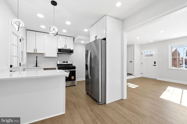 334 NICHOLSON ST NE, Washington, DC 20011