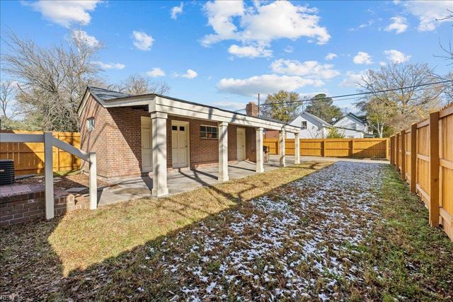 555 Mt Vernon AVE, Portsmouth, VA 23707