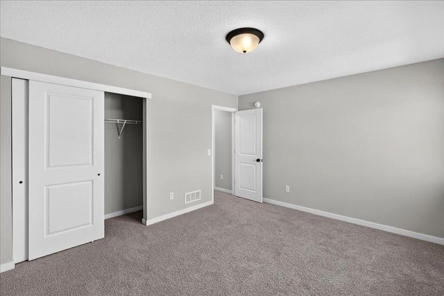 3050 Jandura Avenue NE, Saint Michael, MN 55376
