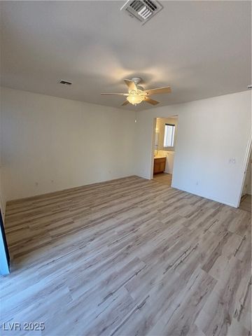 2370 Cottage Hill Avenue, Laughlin, NV 89029