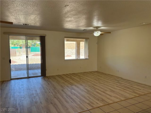 2370 Cottage Hill Avenue, Laughlin, NV 89029