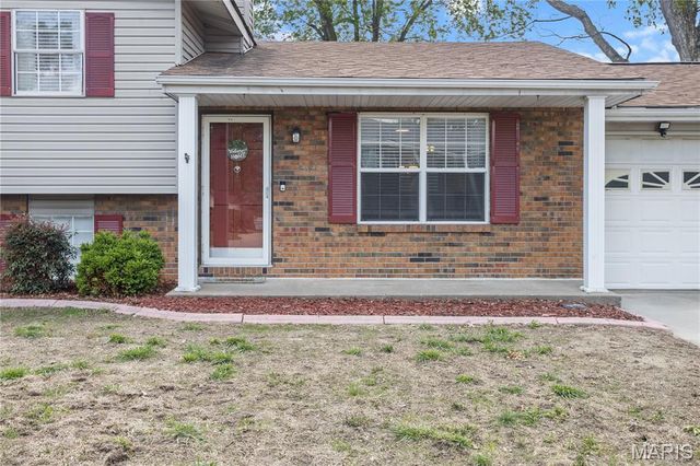 1237 Columbia Road, Dupo, IL 62239