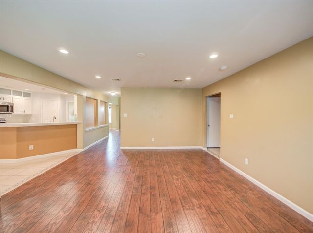 13215 Sleepy Creek Meadows, Houston, TX 77083