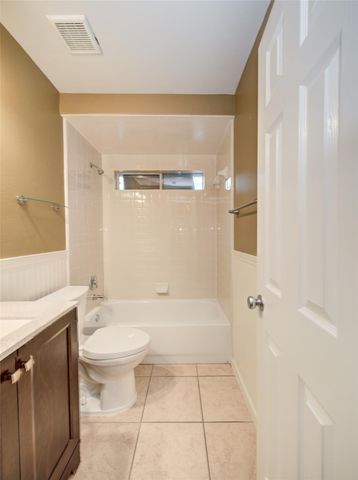 13215 Sleepy Creek Meadows, Houston, TX 77083