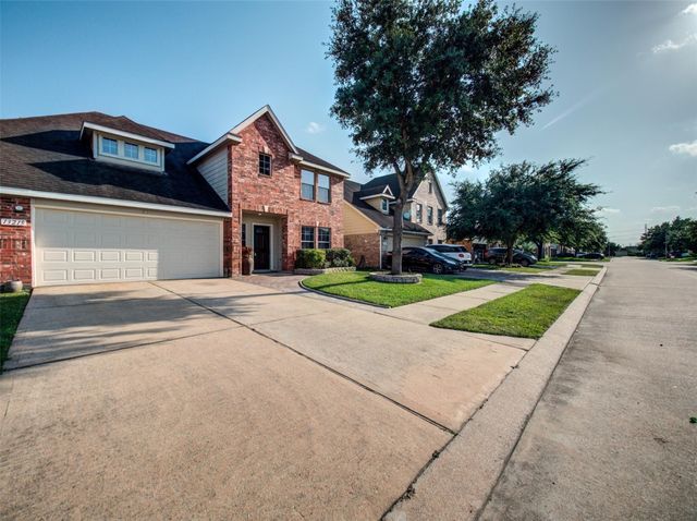 13215 Sleepy Creek Meadows, Houston, TX 77083