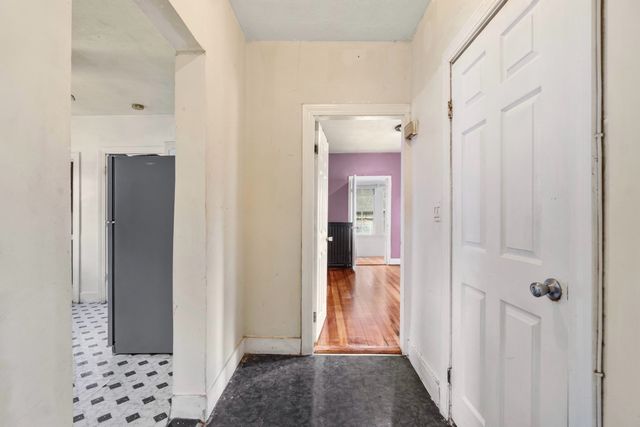 126 Belgrade Avenue 1, Boston, MA 02131