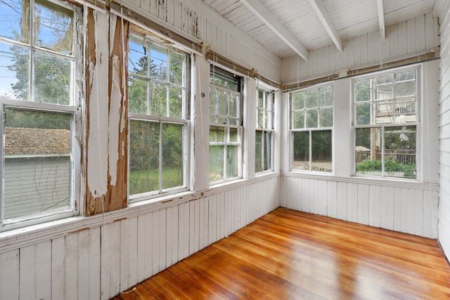 126 Belgrade Avenue 1, Boston, MA 02131