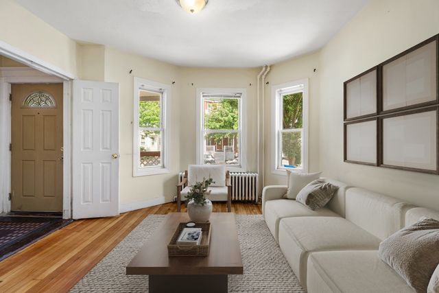126 Belgrade Avenue 1, Boston, MA 02131
