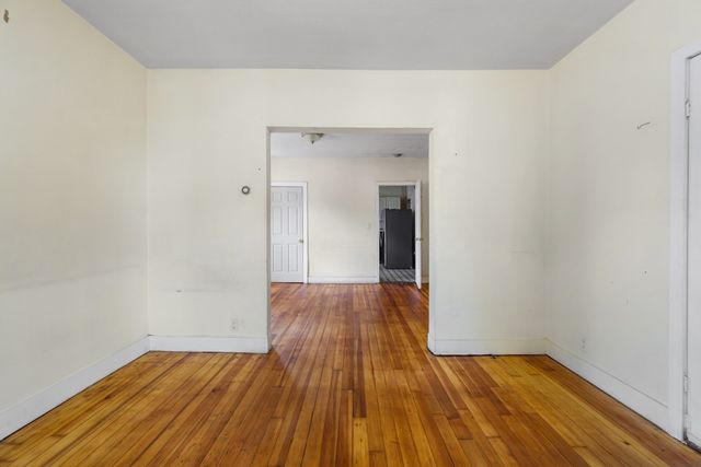 126 Belgrade Avenue 1, Boston, MA 02131