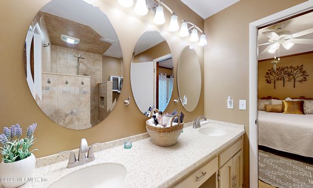 1101 NATURES HAMMOCK Road N, St. Johns, FL 32259