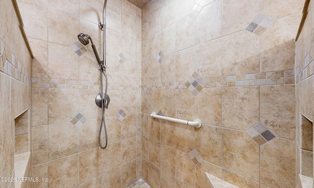 1101 NATURES HAMMOCK Road N, St. Johns, FL 32259