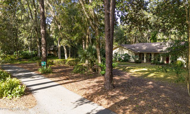 1101 NATURES HAMMOCK Road N, St. Johns, FL 32259