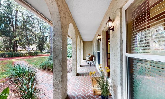 1101 NATURES HAMMOCK Road N, St. Johns, FL 32259