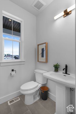 269 W 2950 S, Nibley, UT 84321