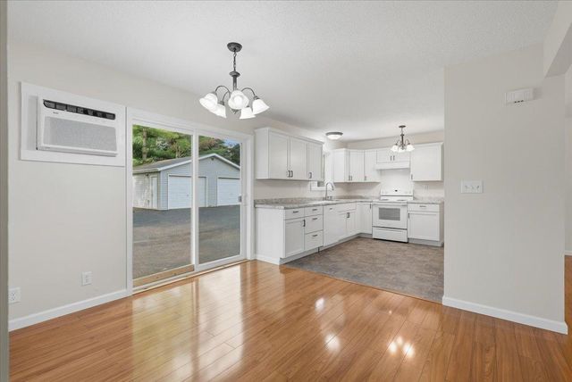 784 Paperjack Drive, New Richmond, WI 54017
