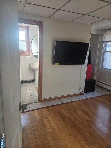 88 Main Street, Little Ferry, NJ 07643