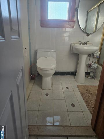 88 Main Street, Little Ferry, NJ 07643