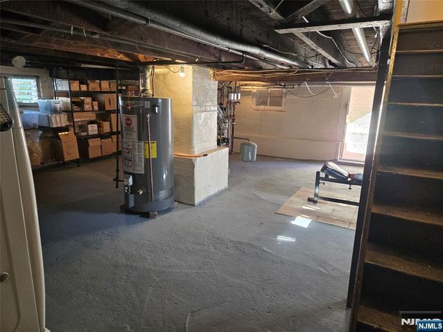 88 Main Street, Little Ferry, NJ 07643