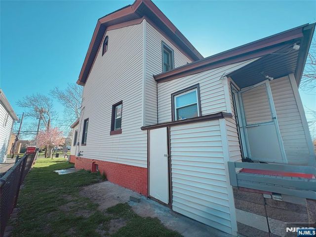 88 Main Street, Little Ferry, NJ 07643