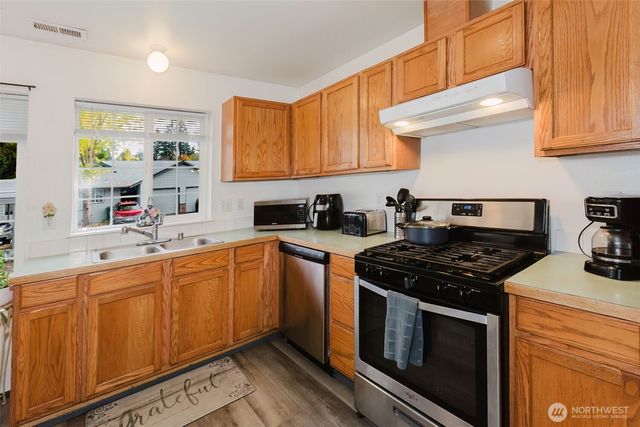 517 Forrest Park Street, Port Orchard, WA 98366