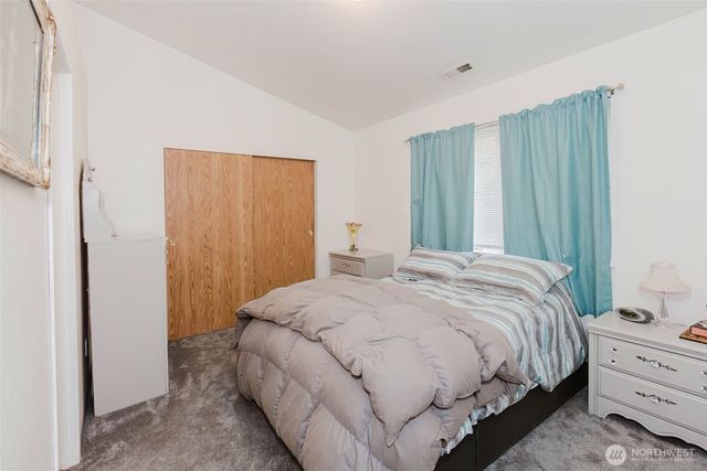 517 Forrest Park Street, Port Orchard, WA 98366