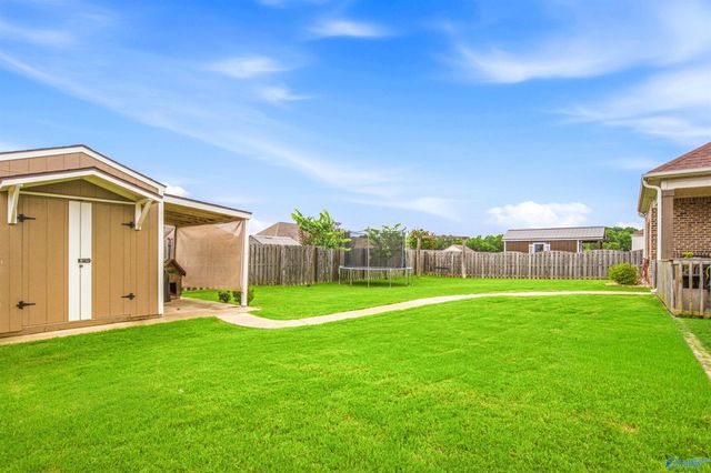 22817 Ledges Drive, Athens, AL 35613