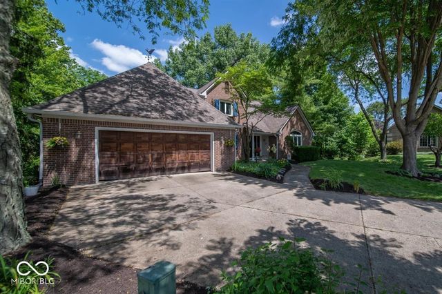 12040 Kingfisher Circle, Indianapolis, IN 46236