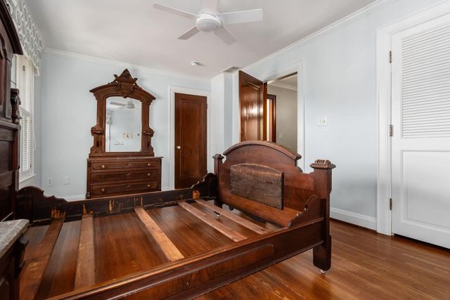 2165 S Parkway Drive, Columbus, OH 43221