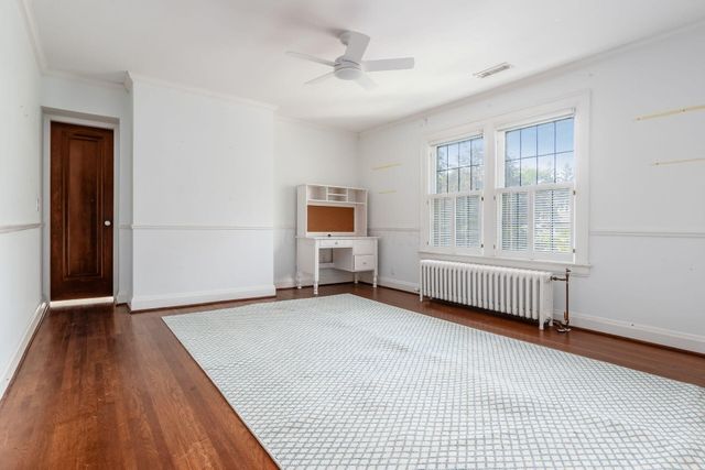 2165 S Parkway Drive, Columbus, OH 43221