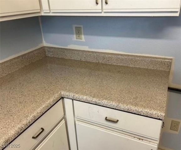 513 Kristin Lane, Henderson, NV 89011