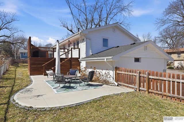 9157 Taylor Street, Omaha, NE 68134