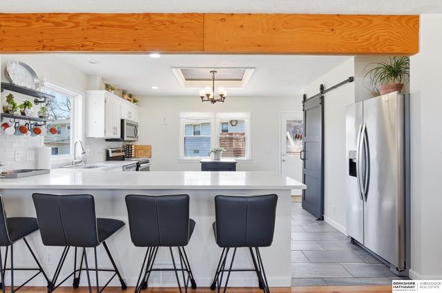 9157 Taylor Street, Omaha, NE 68134