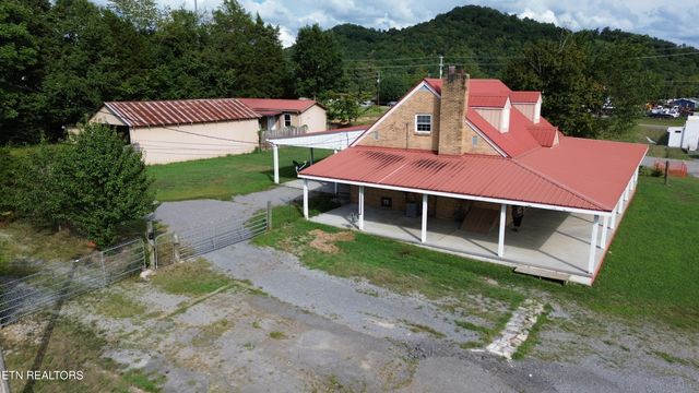 2215 Clinton Hwy Hwy, Powell, TN 37849